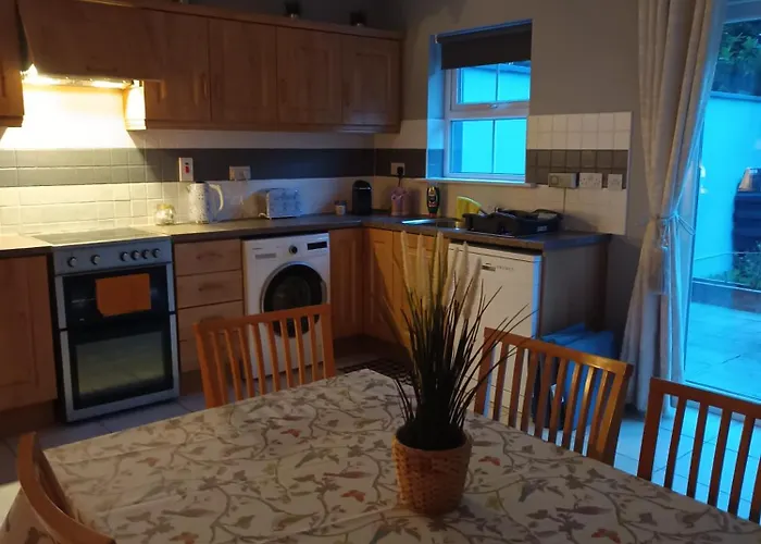 Tatil Evi Gorgeous 3 Bedroomed House 17 Sheen View Kenmare